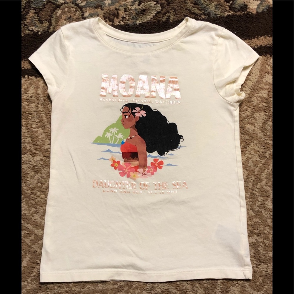 Gap Disney Moana short sleeved graphic tee